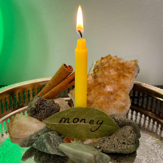 Money Candle Burning Ritual - Wealth, Growth, Abundance